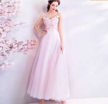 ชุดราตรียาวออกงานกลางคืน สีชมพูอ่อน แขนกุด