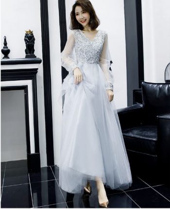 ชุดราตรียาวออกงานกลางคืน สีเทาเงิน