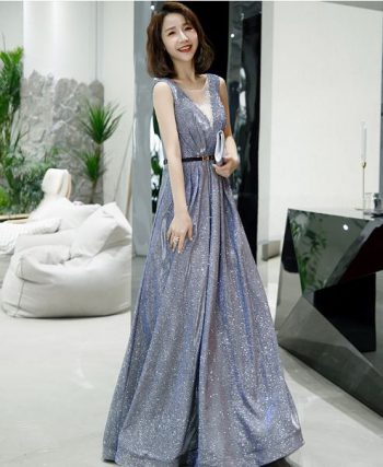 ชุดราตรียาวออกงานกลางคืน สีเทาเงิน